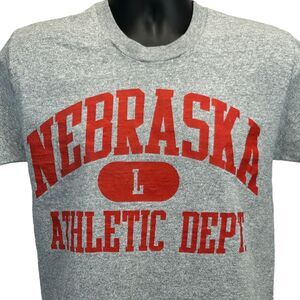 Vintage 80s Nebraska Cornhuskers T Shirt Mens Small University UNL NCAA USA Gray